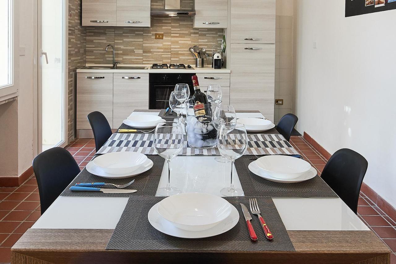✦ Garden House In Centro - Free Parking ✦ Apartment Livorno Ngoại thất bức ảnh
